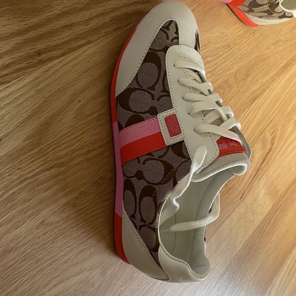NIB COACH Joss pink/orange strip sneakers size 9 - Picture 3 of 6